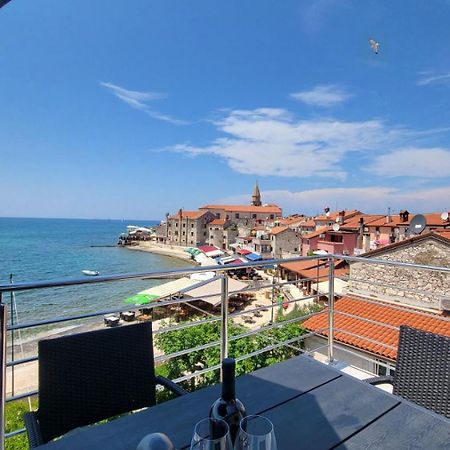 Apartman Dora With Sea View And Terrace Umag Exterior photo